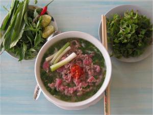 Phở - A Bowlful of Vietnamese History, Culture and Huge Flavors